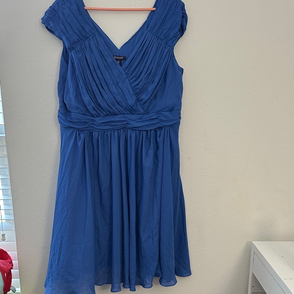 Blue Pleated V-Neck formal Dress